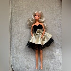 Barbie Elegant Black and Gold Doll- vintage year 1990